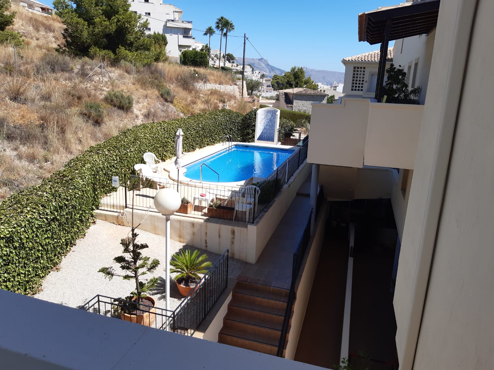 Beautiful duplex penthouse with pool and panoramic terrace over the Bay of Altea